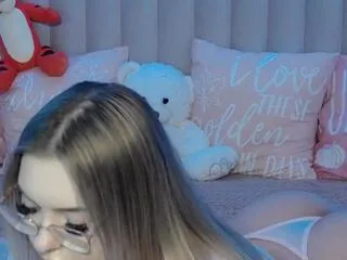 Lindsey_lu from Flirt4Free