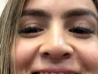 lisa_belluci from Flirt4Free is Freechat