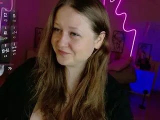 Lizzy_shine from Flirt4Free