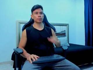 logan_jackson from Flirt4Free is Freechat