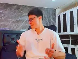 lucian_noir from Flirt4Free is Freechat