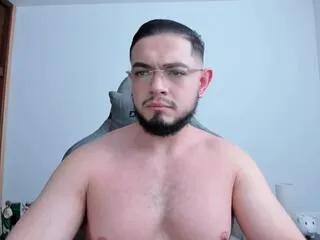 luigi_white from Flirt4Free is Freechat