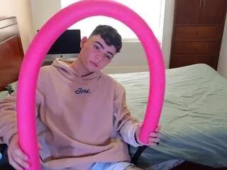 luke_boyce from Flirt4Free is Freechat
