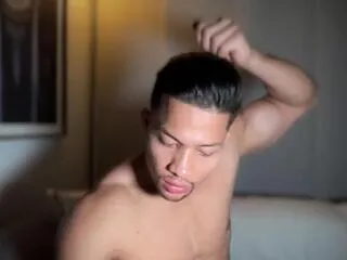 Luke_wayne from Flirt4Free