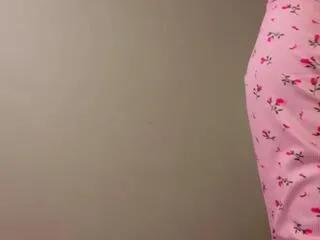 Lynn_gellings from Flirt4Free