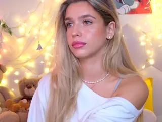 maci_reynolds from Flirt4Free is Freechat