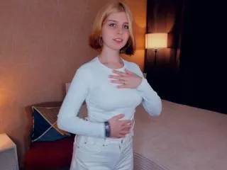 Mae_dobbs from Flirt4Free