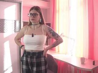 Girls: try live performances with matured performers, from dancing to quirks, in a variety of beautiful sex cams.