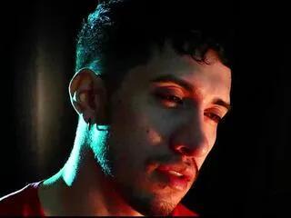 marcus_fenixxx from Flirt4Free is Freechat