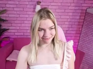 margo_winsor from Flirt4Free is Freechat