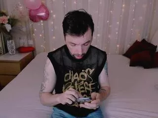 Markus_robbins from Flirt4Free