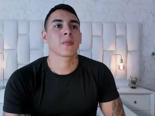 Massimo_contie from Flirt4Free