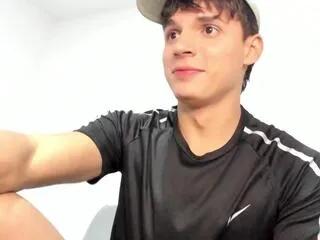 matteo_costa from Flirt4Free is Freechat