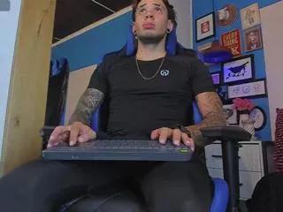 Matteo_santino from Flirt4Free