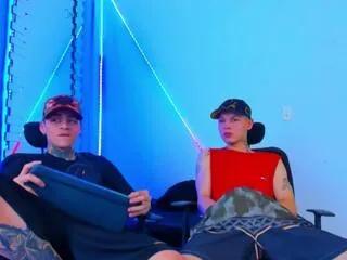maxx_williamm_john_sally from Flirt4Free is Freechat