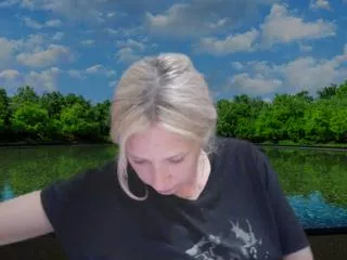 Mellisa_dream from Flirt4Free