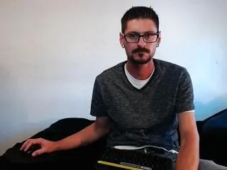 Mike_collinss from Flirt4Free