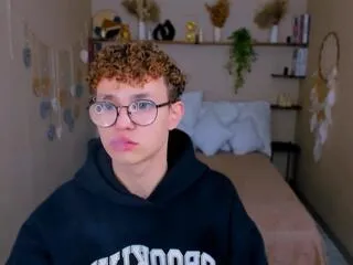 nathan_curl from Flirt4Free is Freechat