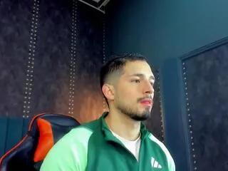 nick_moss from Flirt4Free is Freechat