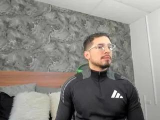 nick_moss from Flirt4Free is Freechat