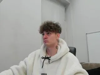 nick_phillip from Flirt4Free is Freechat