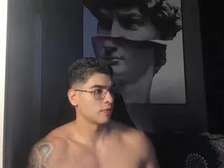 nicolas_dwayne from Flirt4Free is Freechat