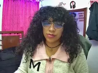 Nicoll_williams from Flirt4Free