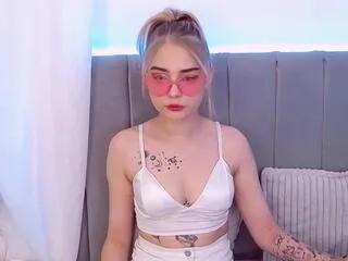 nina_elle from Flirt4Free is Freechat