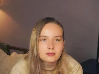 Nina_falcone from Flirt4Free