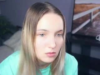 nina_falcone from Flirt4Free is Freechat