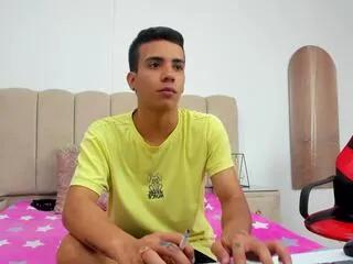 noah_smiith_mateo_fiore from Flirt4Free is Freechat