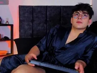 Nolan_cruz from Flirt4Free