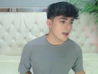 Nolan_cruz from Flirt4Free