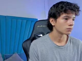 Oliver_renard from Flirt4Free