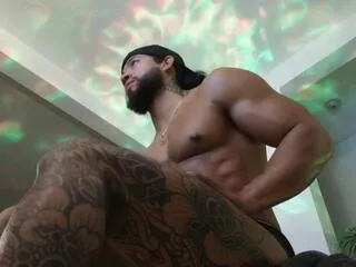 Osher_cox from Flirt4Free