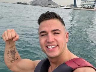 paul_black from Flirt4Free is Freechat