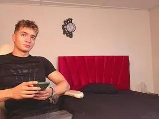 paull_george from Flirt4Free is Freechat