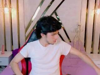 pietro_moretti from Flirt4Free is Freechat