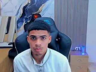 riccie_pezzutti from Flirt4Free is Freechat