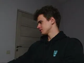 Ricky_becko from Flirt4Free