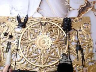 roxane_mills from Flirt4Free is Freechat