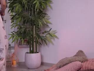 rubyx_banks from Flirt4Free is Freechat