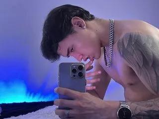 samael_gonzalez from Flirt4Free
