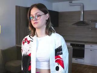 santina_colarusso from Flirt4Free is Freechat
