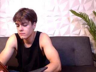 scott_delta from Flirt4Free is Freechat