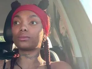 Simone_money from Flirt4Free