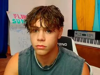 Spencer_roth from Flirt4Free