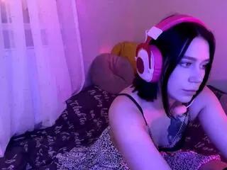 synnove_golson from Flirt4Free is Freechat