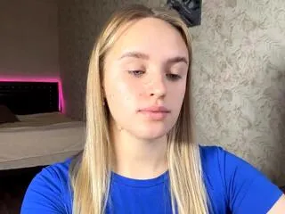 tangela_shock from Flirt4Free is Freechat