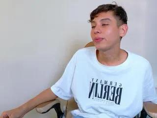 thomas_brack from Flirt4Free is Freechat